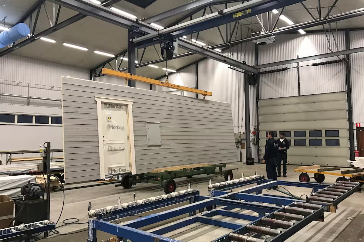 Rotación de planchas con sistema de vacío industrial